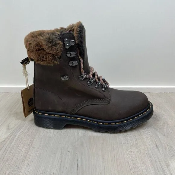 Dr. Martens 1460 Serena Boot Womens 8 Brown Faux Fur Lined Lace Up