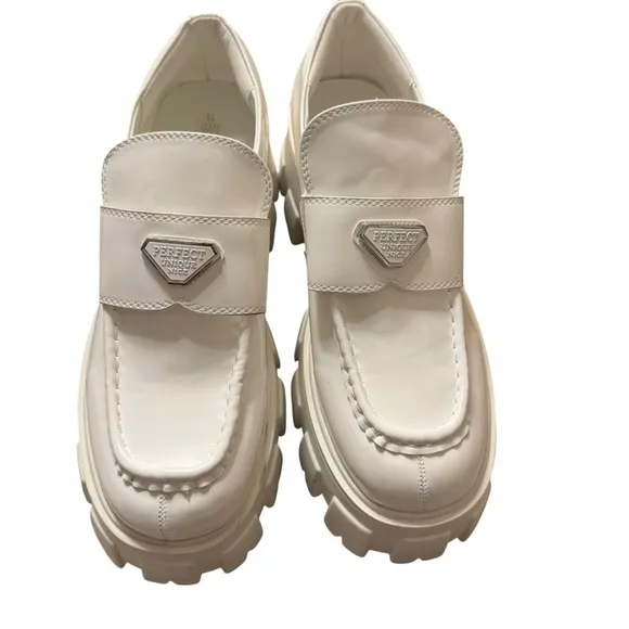 DREAM PAIRS Lug Sole Loafers Platform Chunky Heel White Shoes Size 11