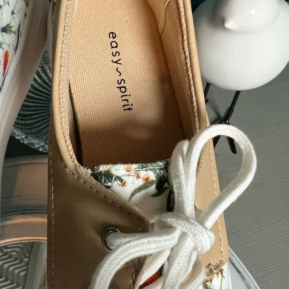 Easy Spirit White and Orange Floral Loafers with Chunky Sole