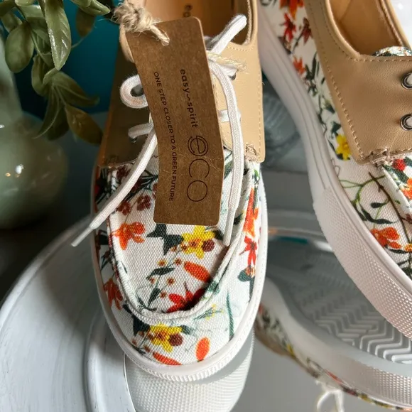 Easy Spirit White and Orange Floral Loafers with Chunky Sole