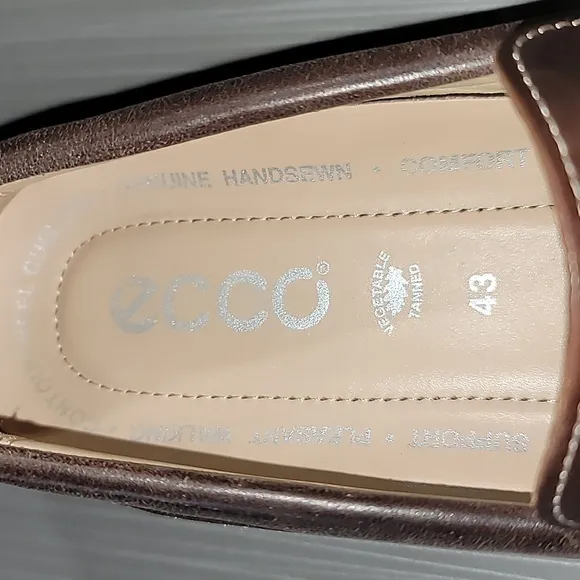 ECCO Classic Moc 2.0 Dark Brown Leather Loafers‎ Men's 43 (9.5) NWOT Condition