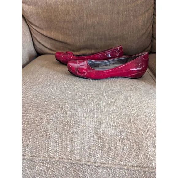 Ecco Women's Red Leather Ballet flats EU 42