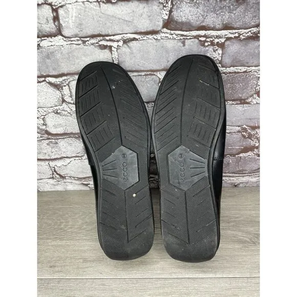 ECCO Black Leather Driving Loafers Mens Size 44 US 10-10.5 Classic Slip On Moc