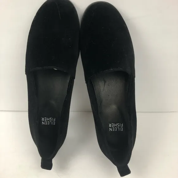 Eileen Fisher women’s black velvet loafers Size 6
