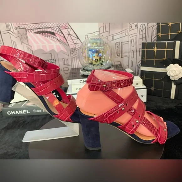 EUC💞MARSKINRYYPPYPINK Strappy Heels….