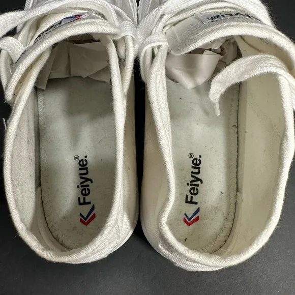 Feiyue White High-Top Sneakers size 11 pre owned Exellent condition.
