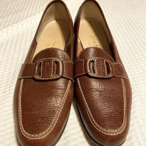 Ferragamo Brown Leather Loafers Tan stitching Women’s Size 7