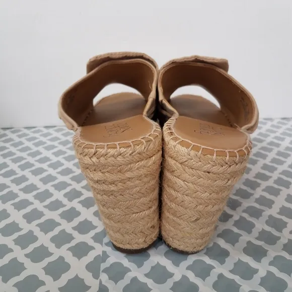 Franco Sarto Talinda Espadrilles 10 NWOB