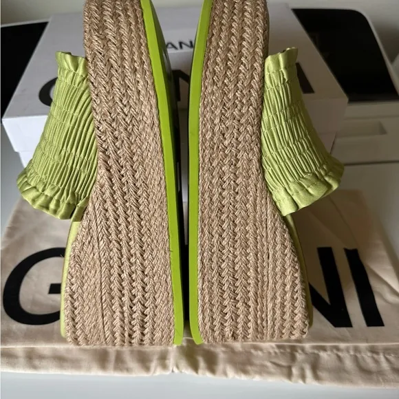 Ganni Smock Espadrille Wedge Sandal in Tender Shoots 38/8 NWB