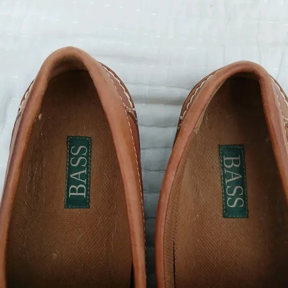 GH BASS - 8.5 US Mens - Leather Tan   loafers In EUC