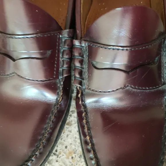 GH Bass Weejuns Penny Loafers Mens 8 1/2 D Burgundy Leather Classic Dress Shoes