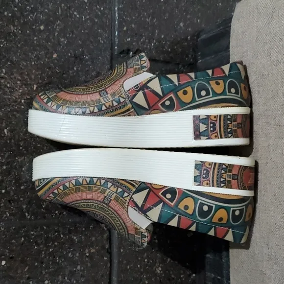 GOBY SLIP ON PLATFORM VEGAN CHUNKY SNEAKERS WITH AZTEC PRINT TRAINERS ART