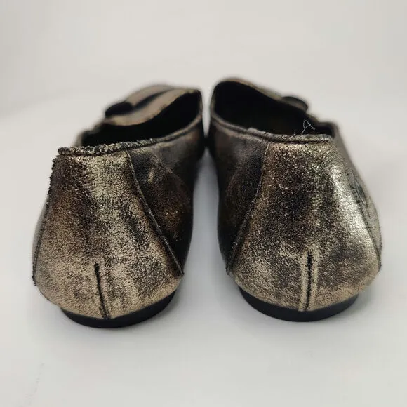Gold metallic Pointed toe flats sz 6