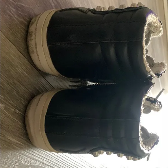 Golden Goose- Slide Black w studs High-Top Sneakers