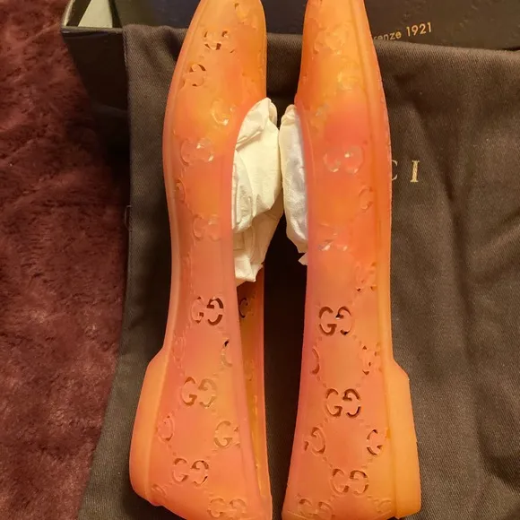 Gucci Authentic Rubber GG Supreme Cutout Ballerina Flats box &amp; duster included