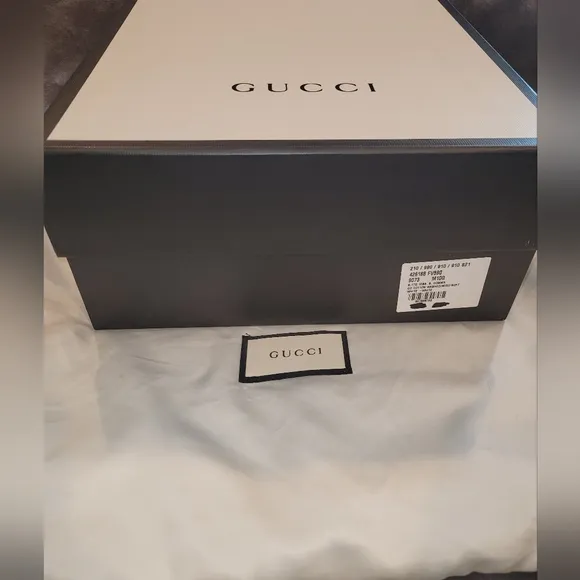 Gucci Beige High-Top Sneakers S10