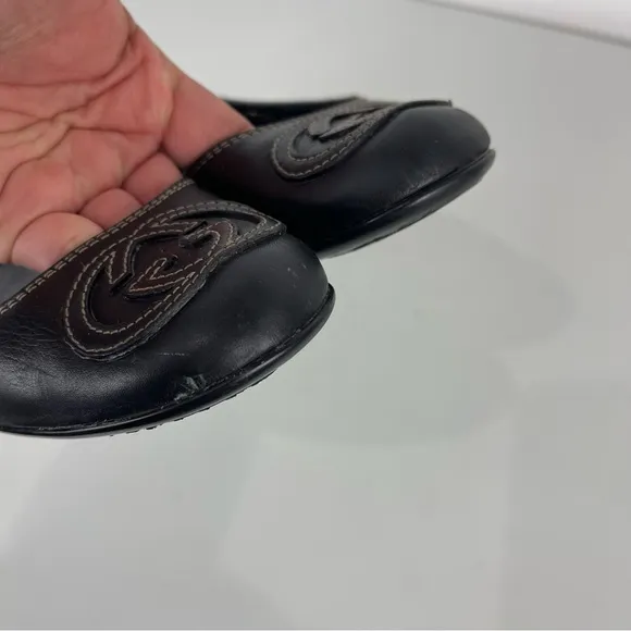 Gucci Black Leather GG Ballet Flats Size 35.5 G