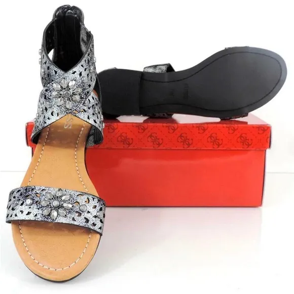Guess Achi Perforated Crisscross Flat Sandals Back Zip Silver Multi Size 7.5