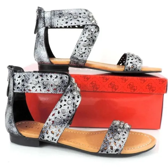 Guess Achi Perforated Crisscross Flat Sandals Back Zip Silver Multi Size 7.5