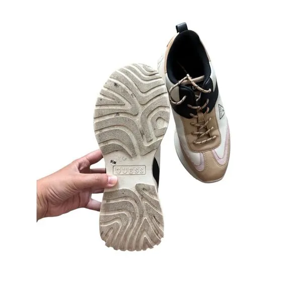 Guess Womens Tan Black Lace Up Chunky Platform Athletic Sneakers Size 9.5