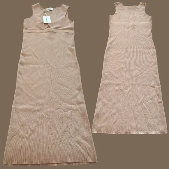 HEARTLOOM Kessy Twist Front Bodycon Dress in Sand