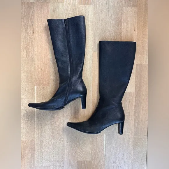 Hugo Boss Black Leather Knee Boots