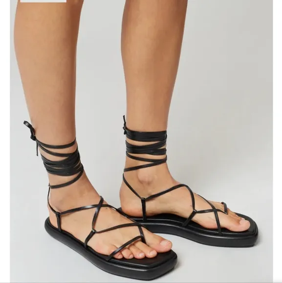 Ilio Smeraldo Geradine Black Strappy Lace Up Sandals Size 38