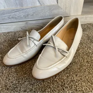 J Crew Women’s  9.5 white cream Academy Loafers Leather Slip On Flats Bow Detail