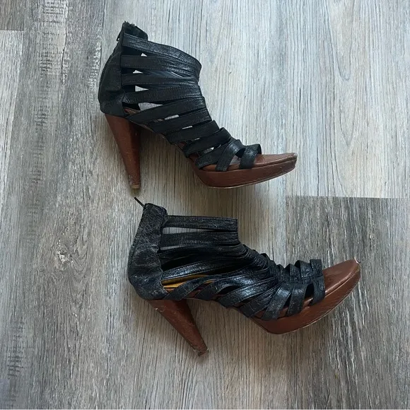 Jeffrey Campbell Marley sandals