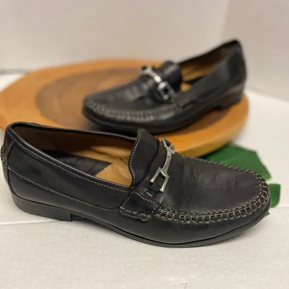 Johnston &amp; Murphy Black Classic Leather Loafers