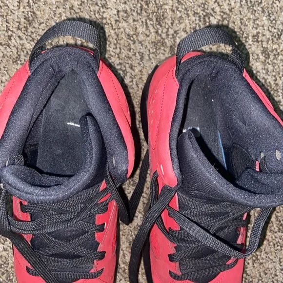 Jordana Air Red and Black High-Top Sneakers Size 5Y
