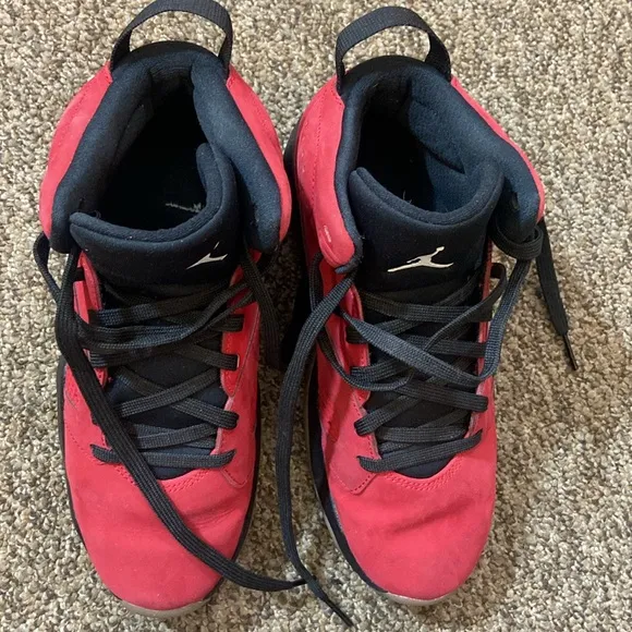 Jordana Air Red and Black High-Top Sneakers Size 5Y