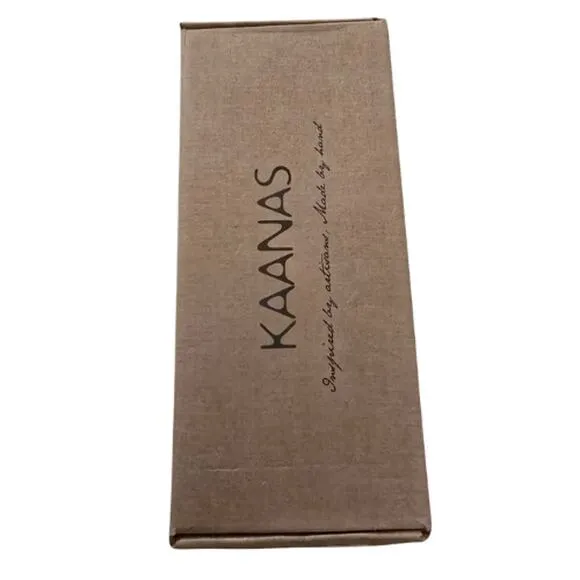 Kaanas Coba Sandal in Gold EUC Size 9