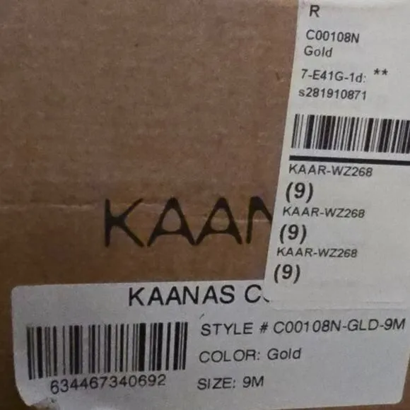 Kaanas Coba Sandal in Gold EUC Size 9
