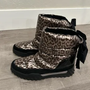 KATE SPADE | Frosty Puffer Snow Boots
