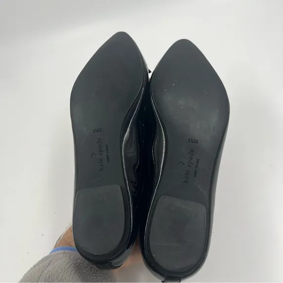 Kate Spade New York Women’s Emma Patent Leather Bow Flats Black 6.5 M