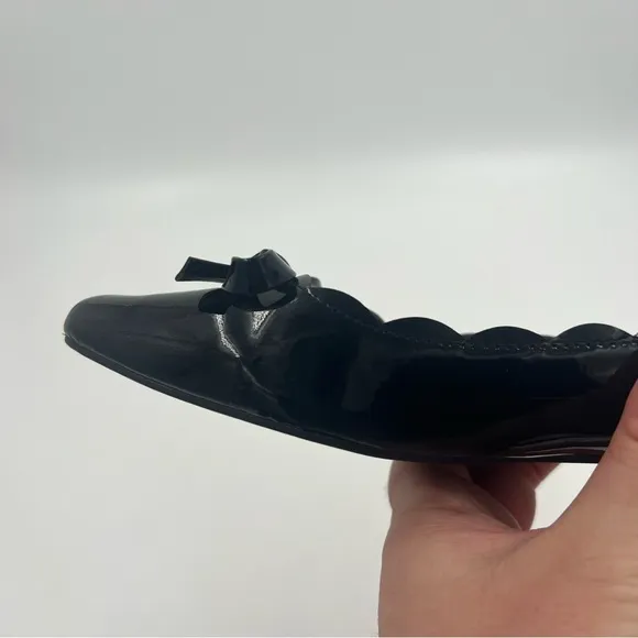 Kate Spade New York Women’s Emma Patent Leather Bow Flats Black 6.5 M