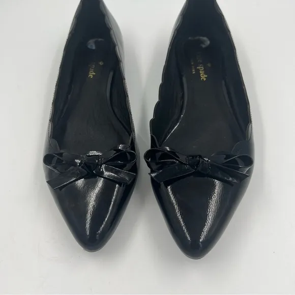 Kate Spade New York Women’s Emma Patent Leather Bow Flats Black 6.5 M