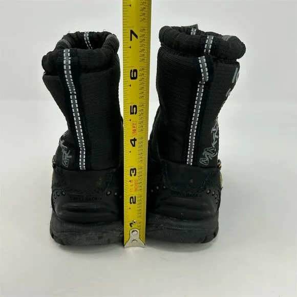 Keen Kids Boys Black Winter Snow Boots Size 9 Waterproof Insulated Lace Up