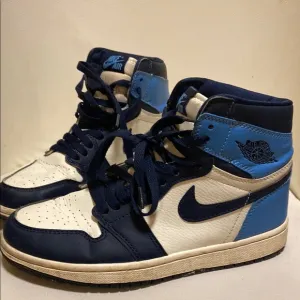 Kids Nike Air Jordan High-Top Sneakers