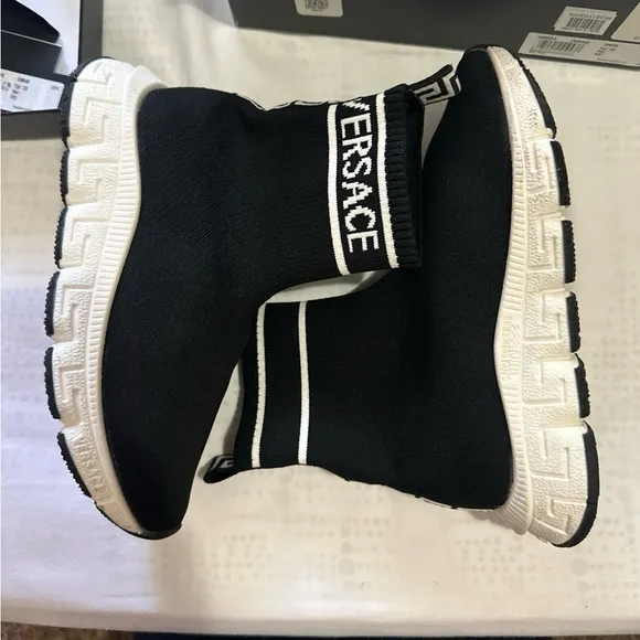 Kids Trigreca High Top sock sneaker