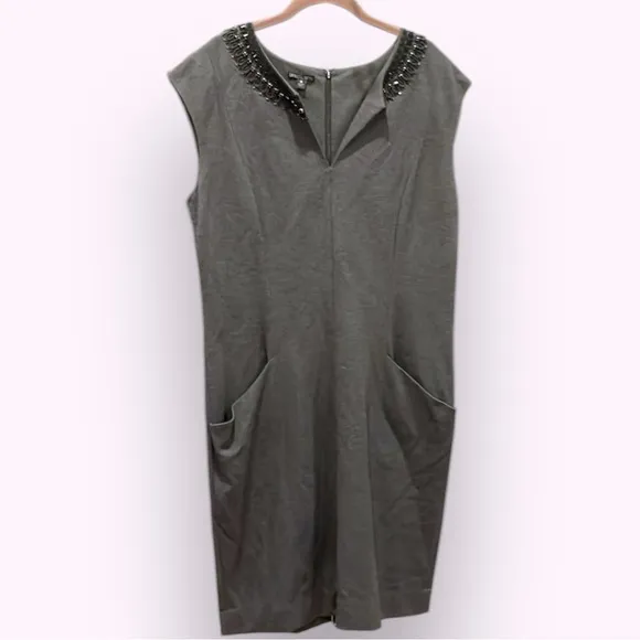 Lafayette 148 shift dress bejeweled charcoal gray v neck 14