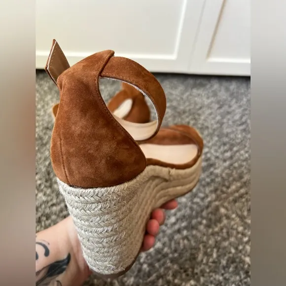L’agence Elysee Women’s Brown‎ NWOT Platform Suede Wedge Espadrilles Size 8.5
