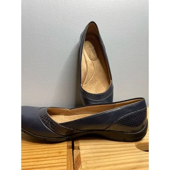 Life Stride Deja Vu Navy Ballet Flats sz 6.5