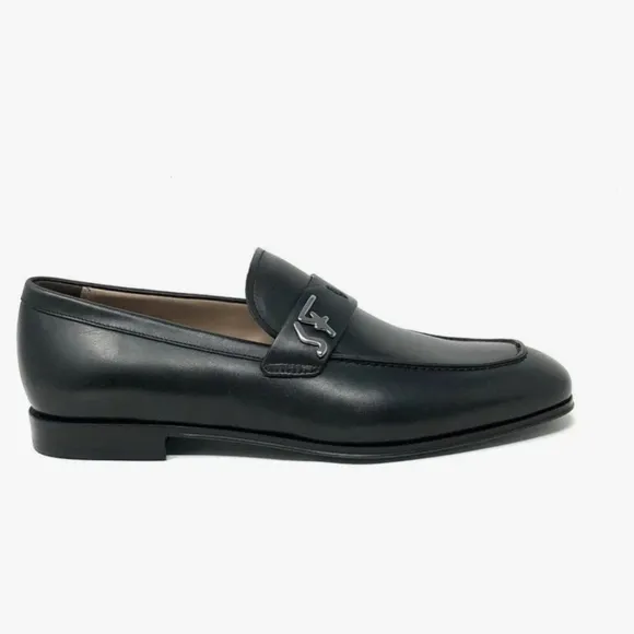 Like New Salvatore Ferragamo Riben Black Leather Slip-On Loafers - EU 43, US 10
