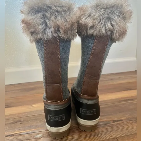London Fog Snow Boots Faux Fur Trim size 8
