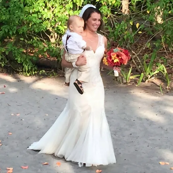 Love Marley Wedding Dress Size 6/4