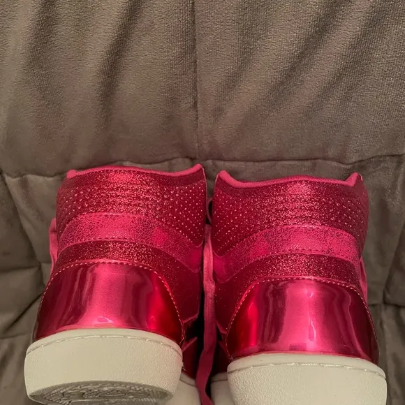 Love pastry girls high top sneakers
