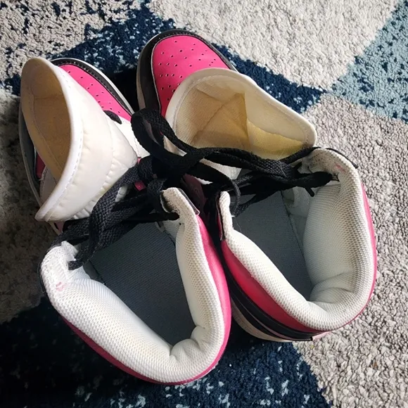 Lucky Chloe Equil Street Kicks Pink Black High Top Sneakers Size 7 Classic