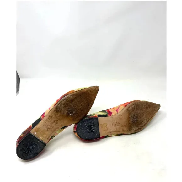M. Gemi Abstract Watercolor Pointed Toe Flats Size 37 / US 7